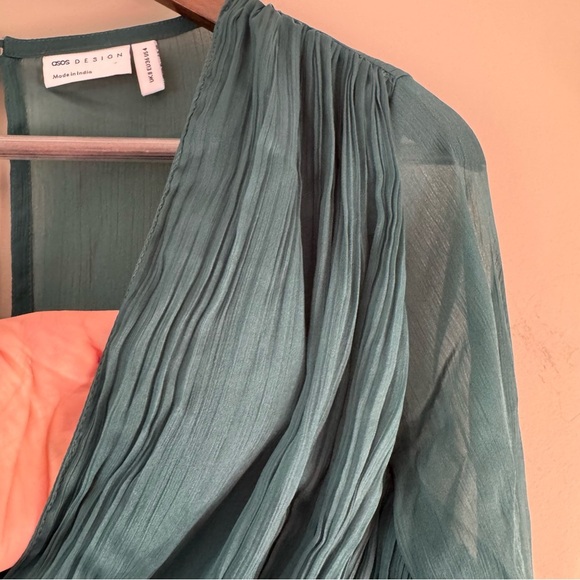 ASOS DESIGN BRIDESMAID LONG SLEEVE TOP WRAP WAIST DETAIL SIZE 4 FOREST GREEN - Picture 3 of 7